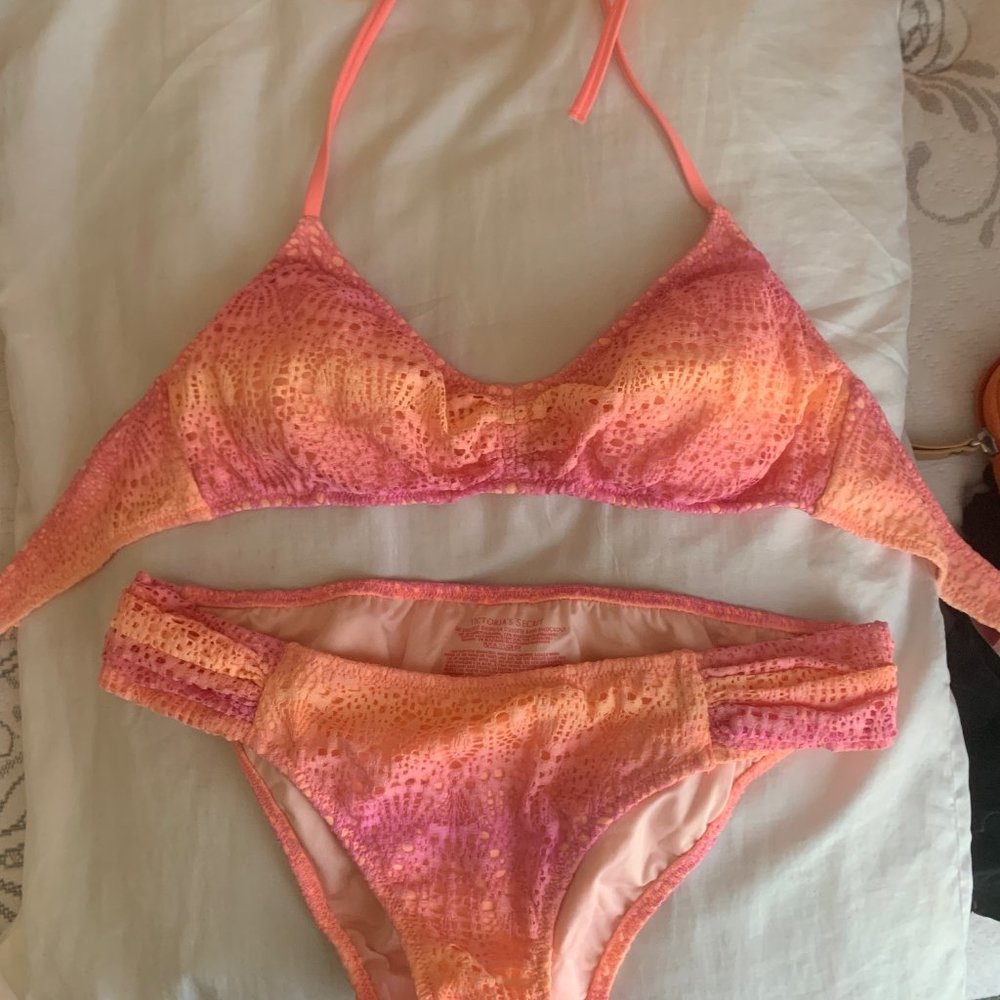 Victoria's Secret Swim Bikini top and bottoms